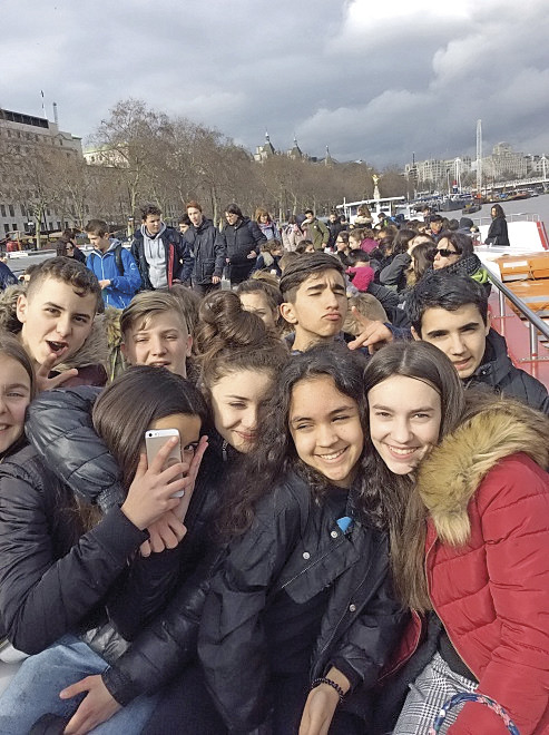 Les élèves du Collège Jeanne d'Arc en voyage