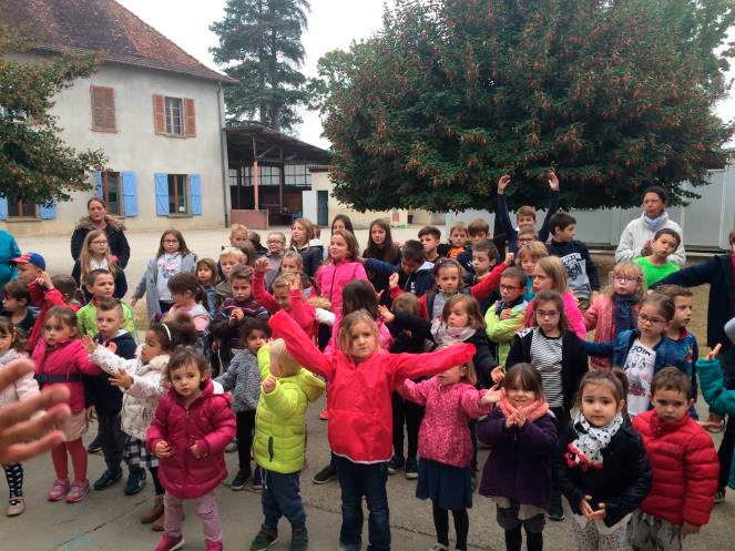 Fête à Marie Ensemble scolaire Rosaire Jeanne d'Arc